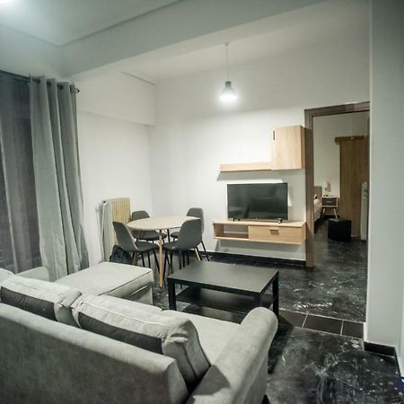 Explore Greece From Bright City Centre Apartment Chalkís Zewnętrze zdjęcie