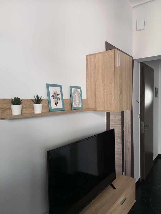 Explore Greece From Bright City Centre Apartment Chalkís Zewnętrze zdjęcie